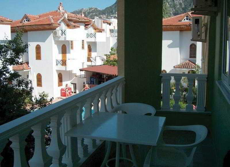 Selen Apart İcmeler Bagian luar foto