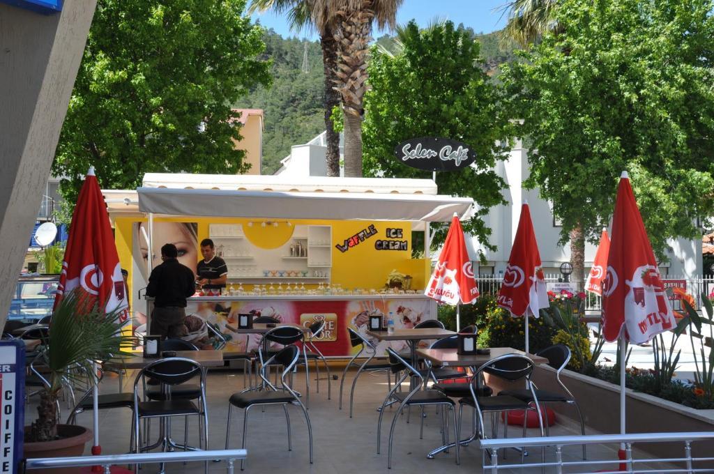 Selen Apart İcmeler Bagian luar foto