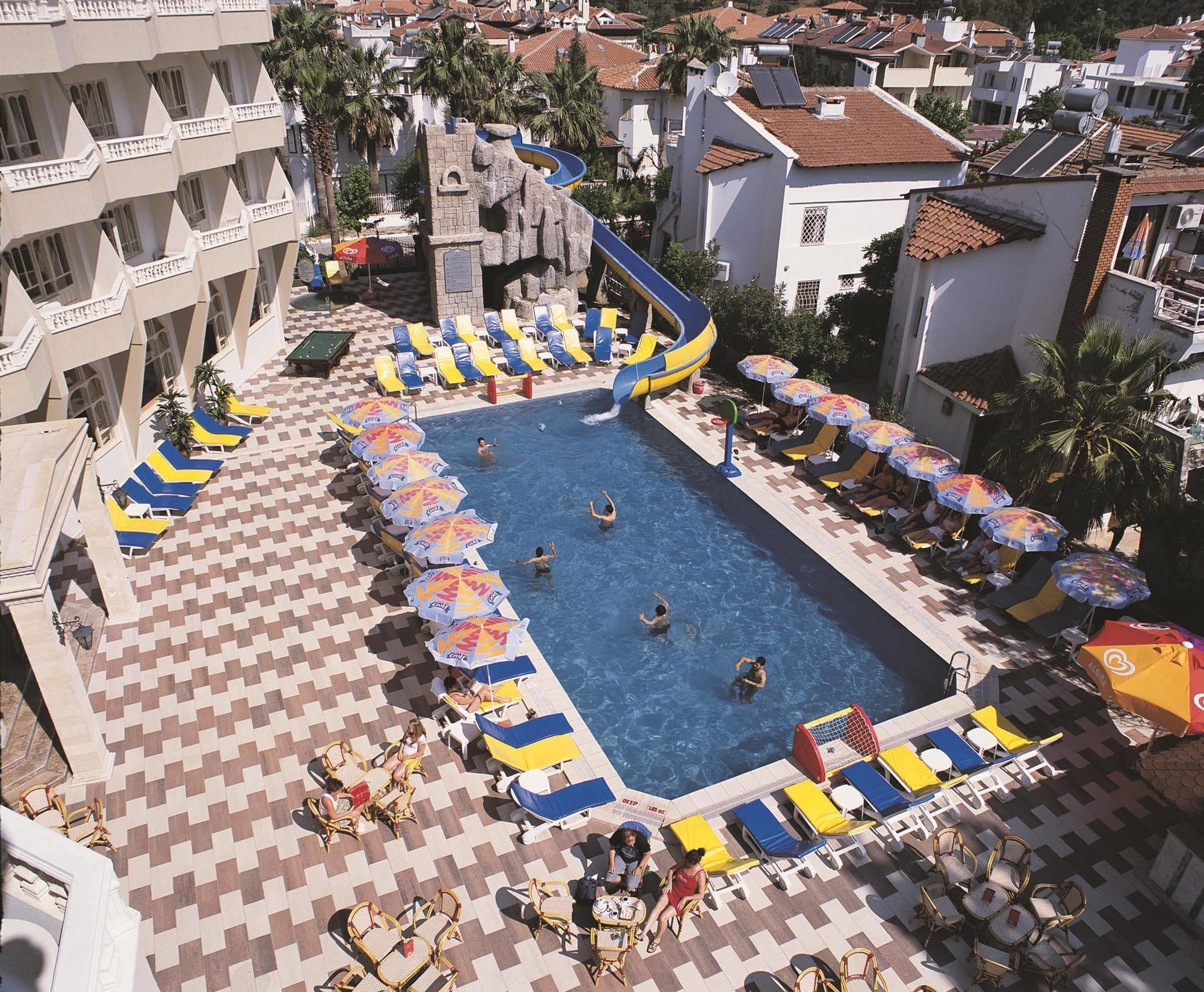 Selen Apart İcmeler Bagian luar foto